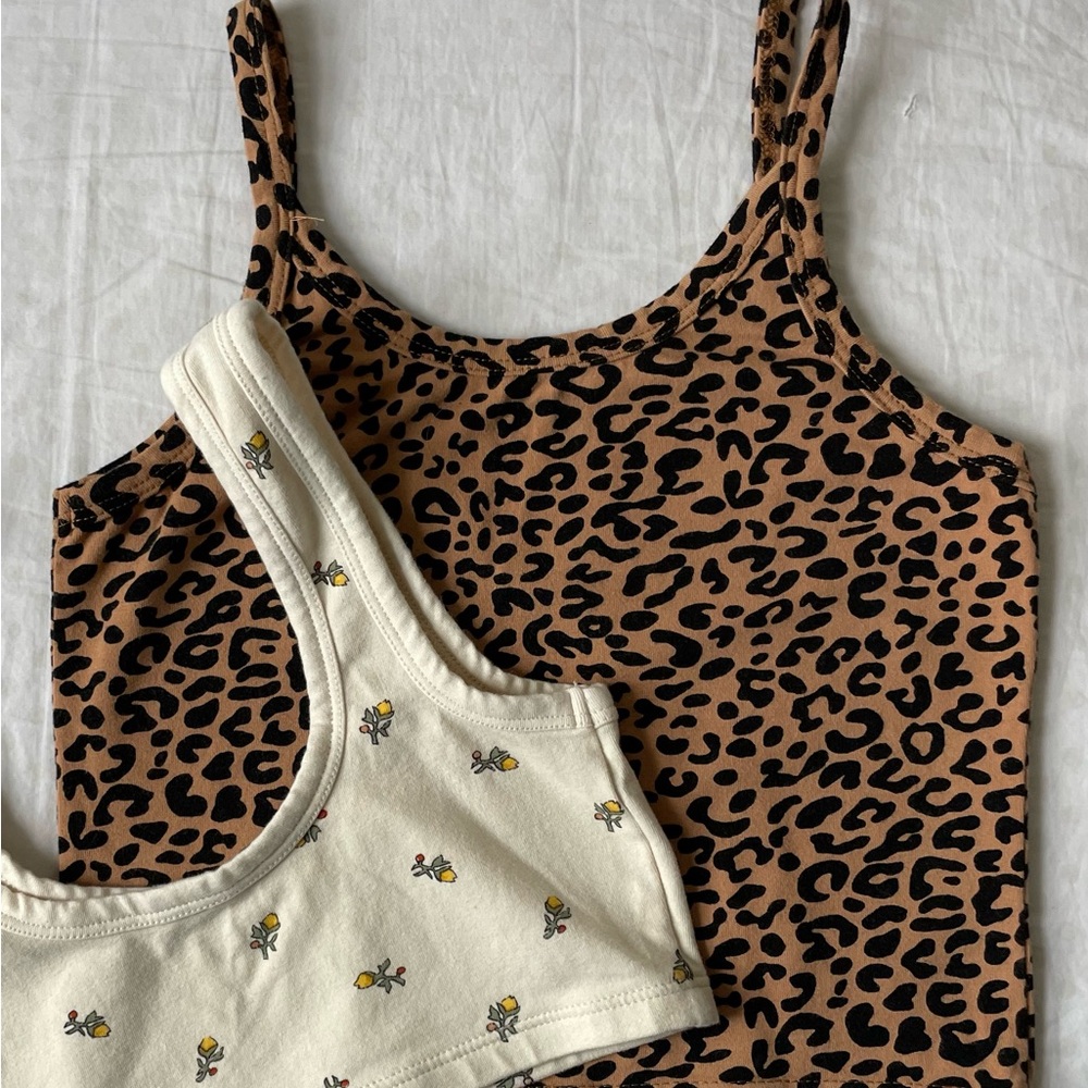 ARQ small leopard crop tank - excellent condition